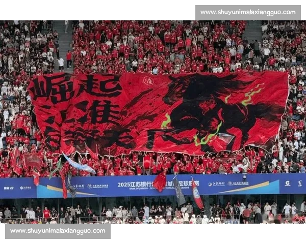 散装江苏齐合唱 一声 “苏超” 暖山河 散装江苏齐合唱 一声 “苏超” 暖山河