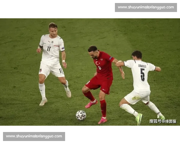 暴扣如雷！阿门・汤普森野球场碾压级统治力震撼全场